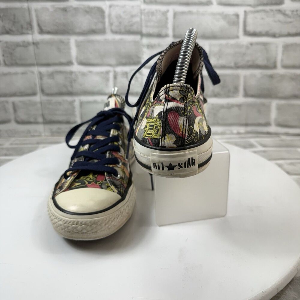 Converse All Star Chuck Taylor Graffiti Music Theme Low Top Canvas Women's 9 - Picture 2 of 13